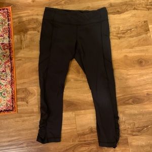 Lululemon Pace Rival Crop RARE Ruched